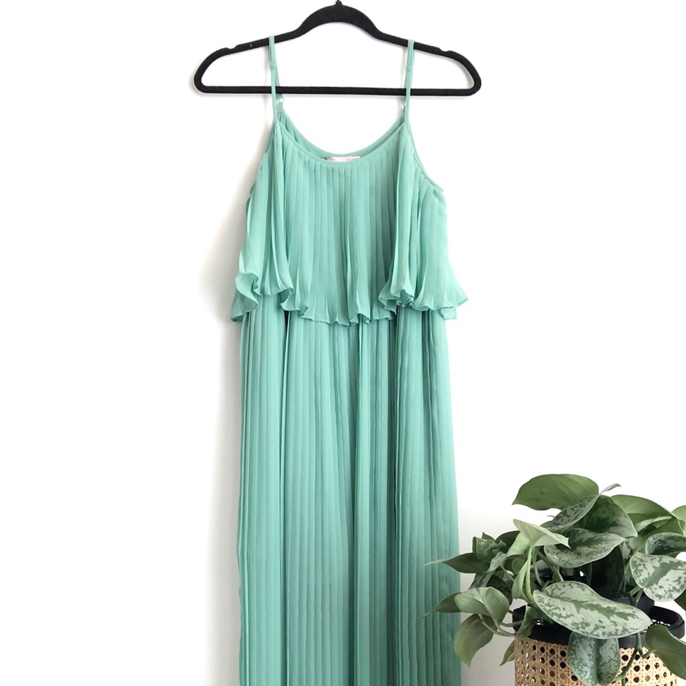 FOREVER 21 Mint Pleated Maxi Dress